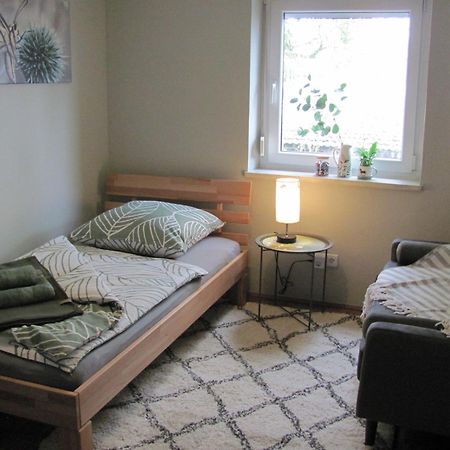 #3 Gemuetliches Ruhiges Zimmer Gartenblick, Gemeinschaftsbad W-Lan Airport Nah Gelegen Mit Late Night Check In Haus Nr 9,5 Trunkelsberg Exterior foto